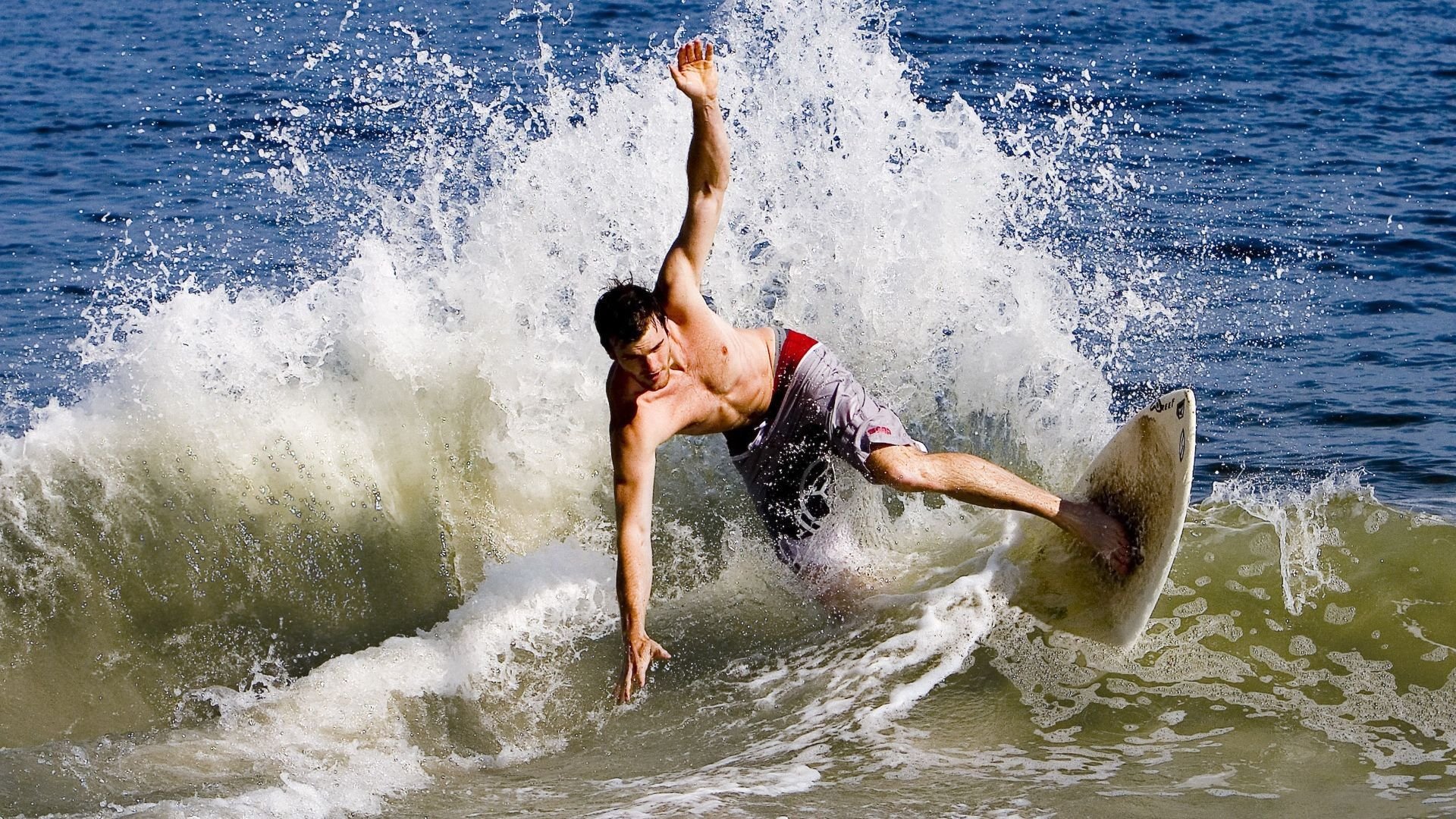 《CS_GO》欧洲预选赛顺利结束,强队锁定直通名额,csgo欧洲联赛